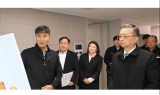 이한준 LH 사장, 고양장항지구 최초입주 신혼희망타운 점검
